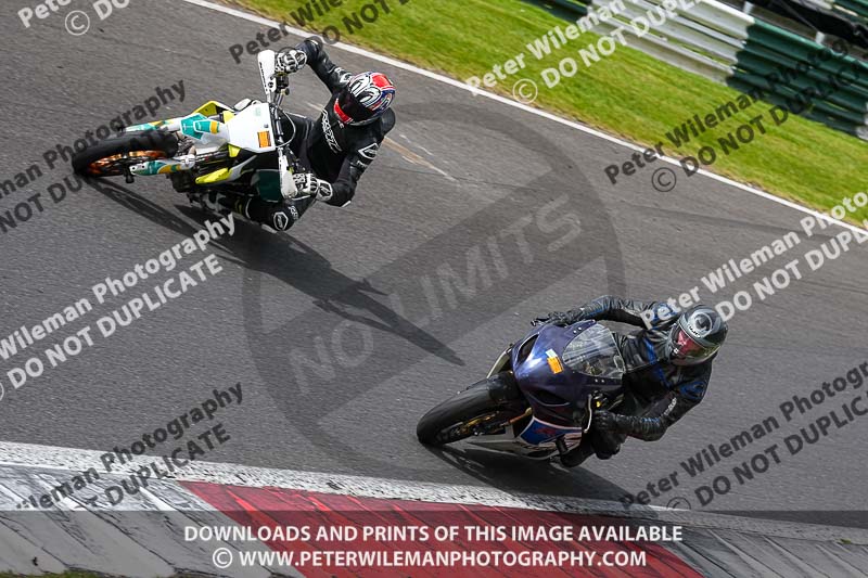 cadwell no limits trackday;cadwell park;cadwell park photographs;cadwell trackday photographs;enduro digital images;event digital images;eventdigitalimages;no limits trackdays;peter wileman photography;racing digital images;trackday digital images;trackday photos